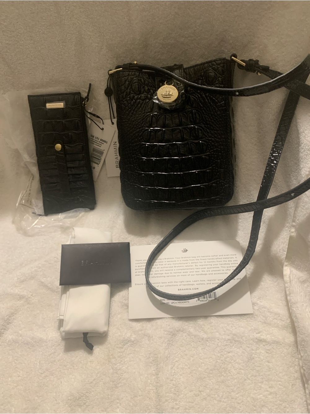 New Brahmin Black Marley Melbourne Leather Crossbody & Slim Credit Card Wallet